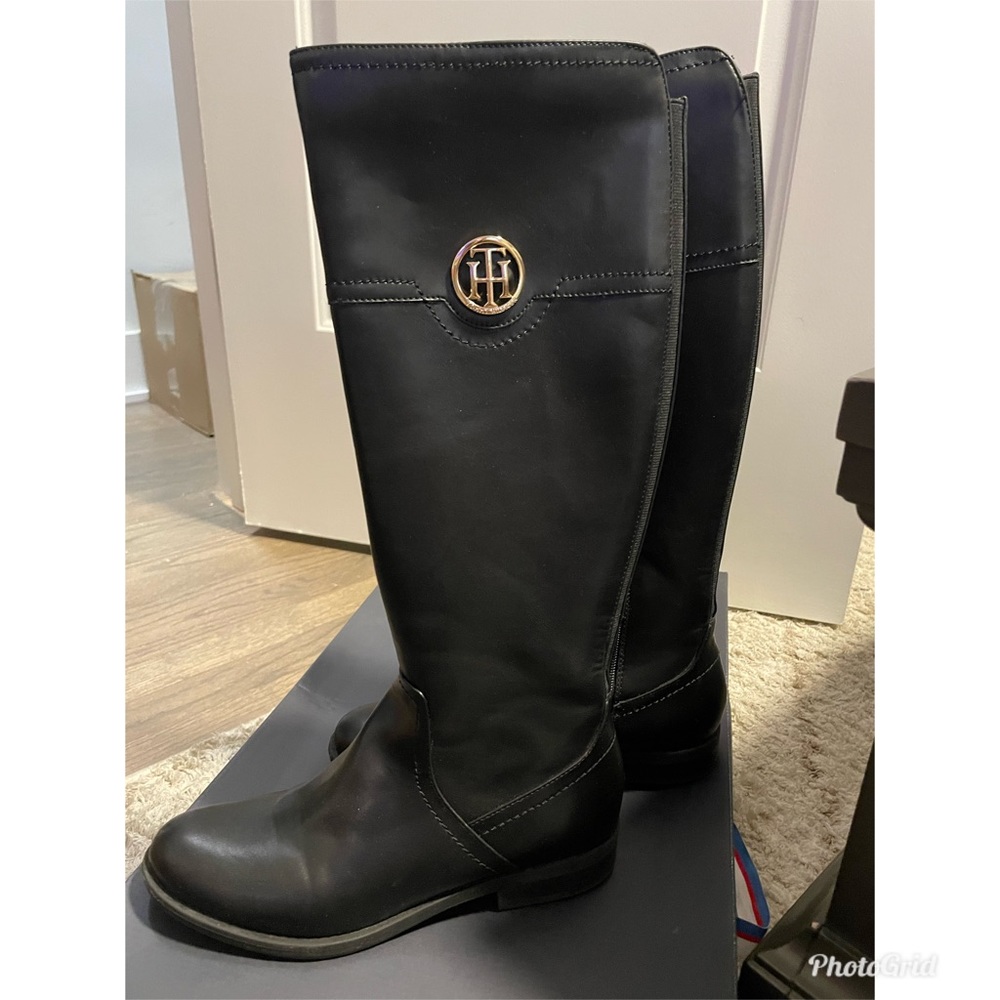 Tommy Hilfiger lightly worn riding boots